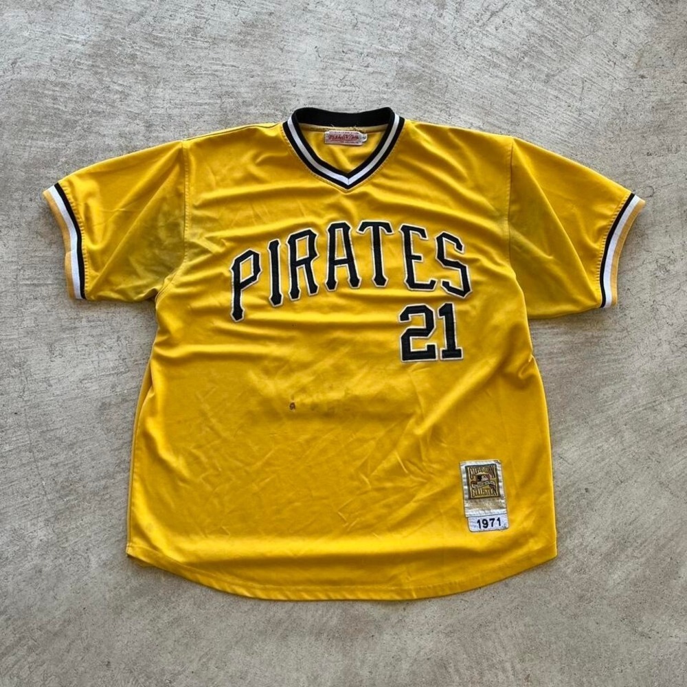 90s pirates Roberto Clemente jersey